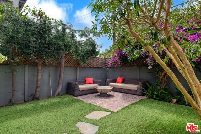 933 Venezia Avenue, Venice (los Angeles), CA 90291