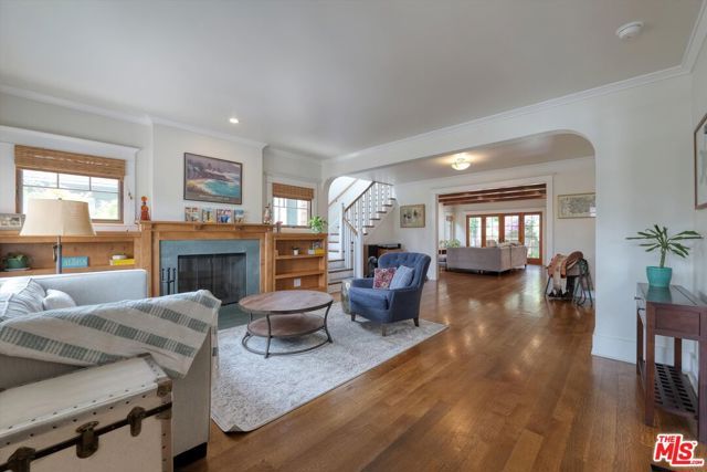 933 Venezia Avenue, Venice (los Angeles), CA 90291