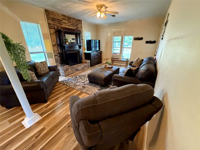 8041 State Highway 11, Sherman, TX 75090