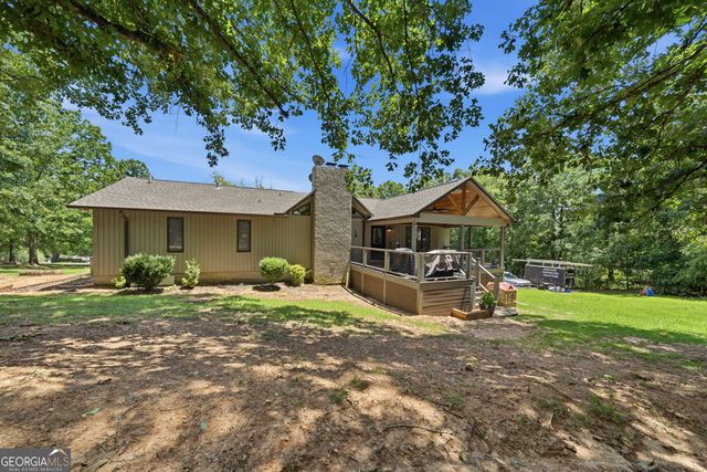 118 Pinecrest Drive NE, Milledgeville, GA 31061