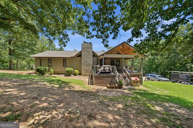 118 Pinecrest Drive NE, Milledgeville, GA 31061