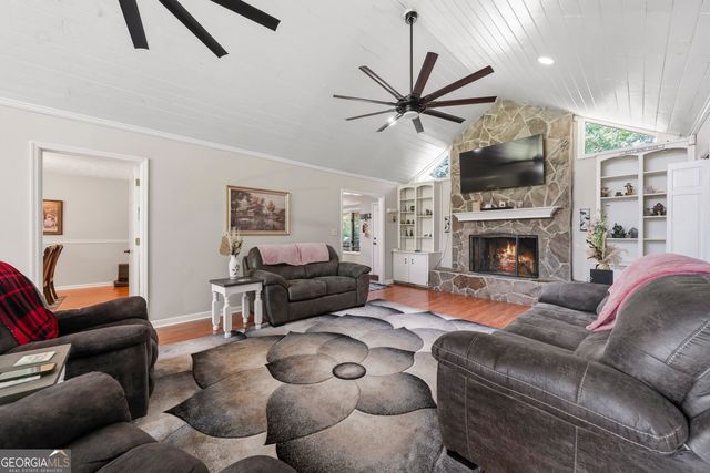 118 Pinecrest Drive NE, Milledgeville, GA 31061