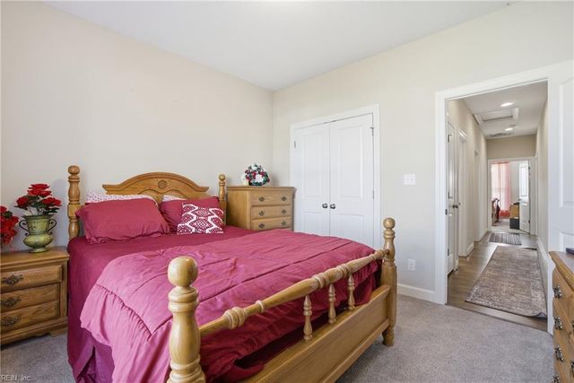 109 Green CT, Carrollton, VA 23314