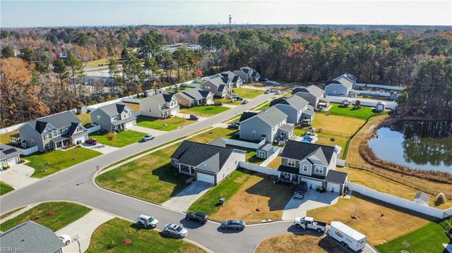 109 Green CT, Carrollton, VA 23314