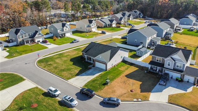 109 Green CT, Carrollton, VA 23314