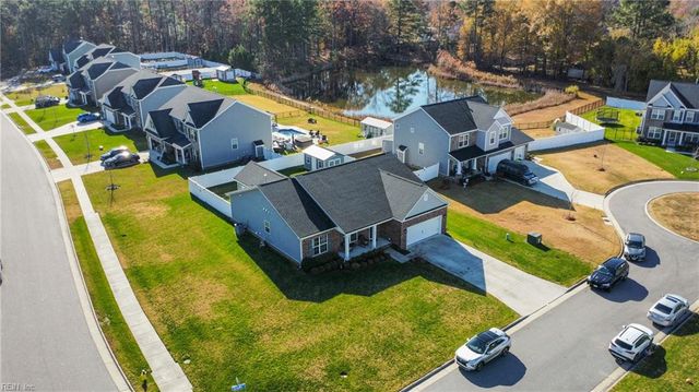 109 Green CT, Carrollton, VA 23314