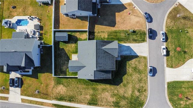 109 Green CT, Carrollton, VA 23314