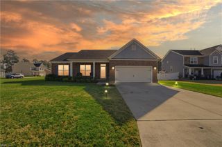 109 Green CT, Carrollton, VA 23314