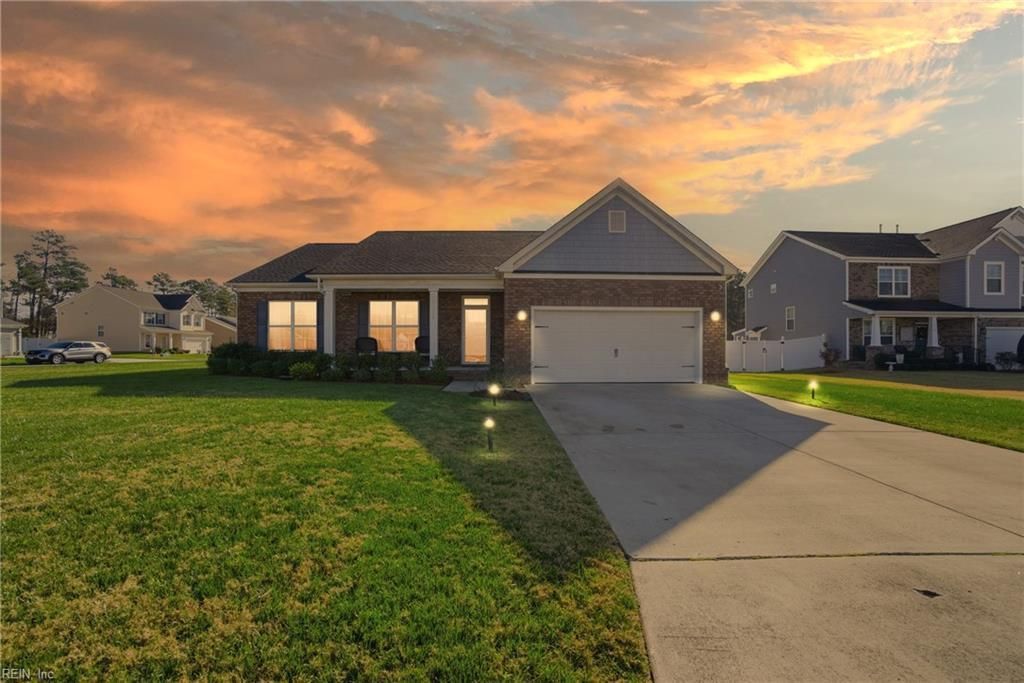 109 Green CT, Carrollton, VA 23314