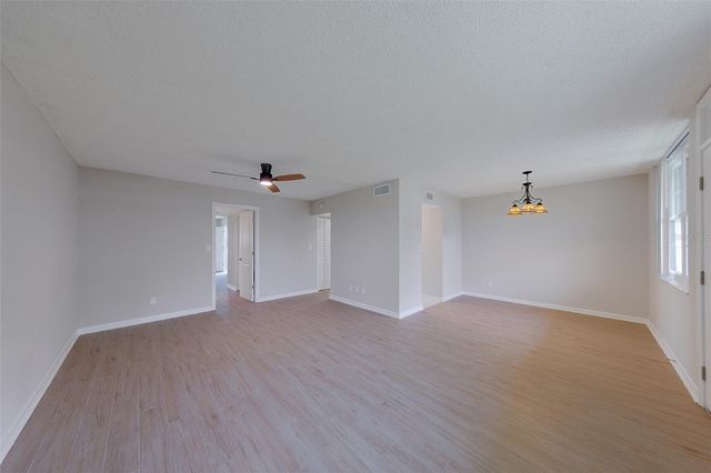 4715 BAY STREET NE 132, St Petersburg, FL 33703