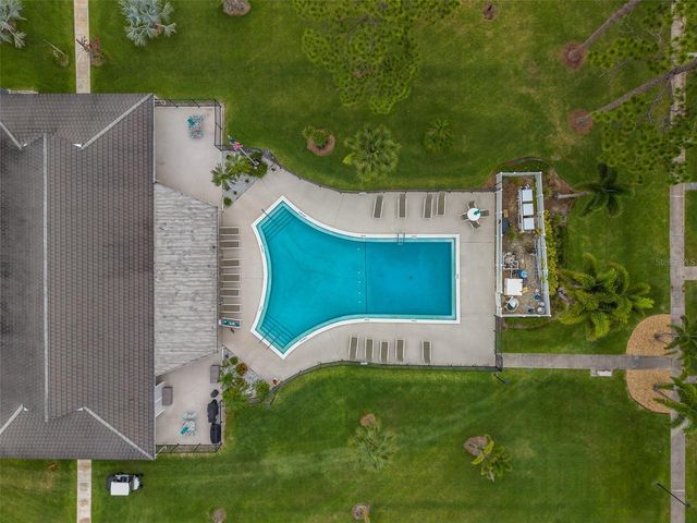 4715 BAY STREET NE 132, St Petersburg, FL 33703