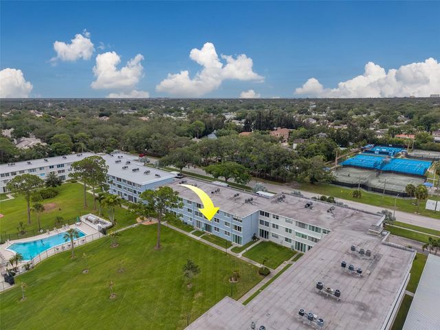 4715 BAY STREET NE 132, St Petersburg, FL 33703