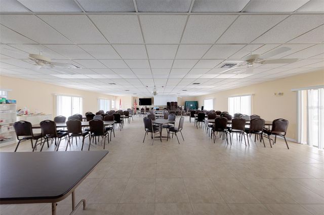 4715 BAY STREET NE 132, St Petersburg, FL 33703
