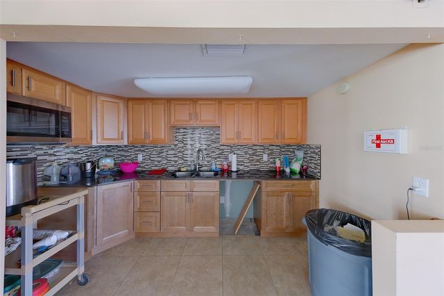 4715 BAY STREET NE 132, St Petersburg, FL 33703