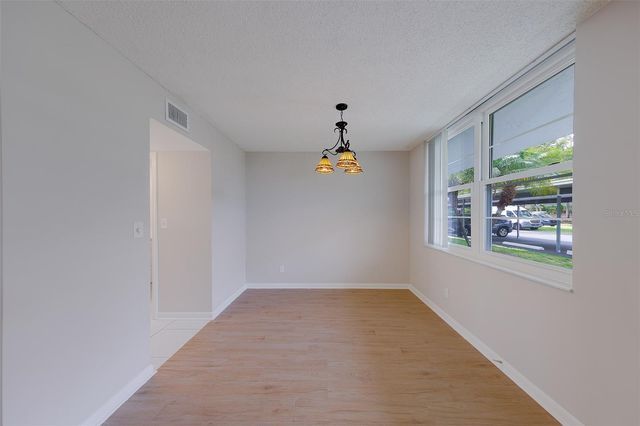 4715 BAY STREET NE 132, St Petersburg, FL 33703