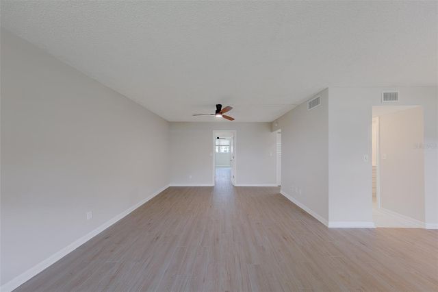 4715 BAY STREET NE 132, St Petersburg, FL 33703