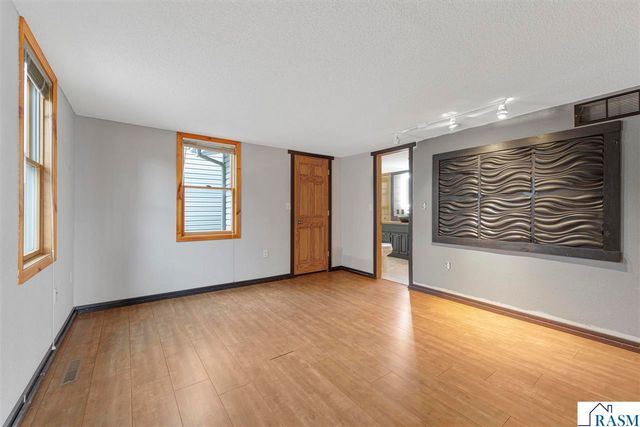 1234 Baker Bay Road, Kasota, MN 56050