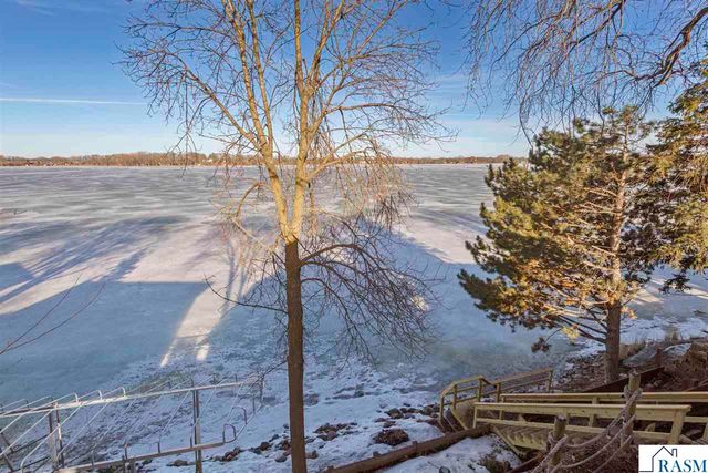 1234 Baker Bay Road, Kasota, MN 56050