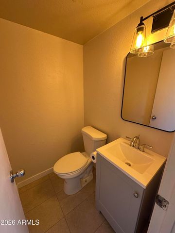 2690 N 43RD Avenue C, Phoenix, AZ 85009