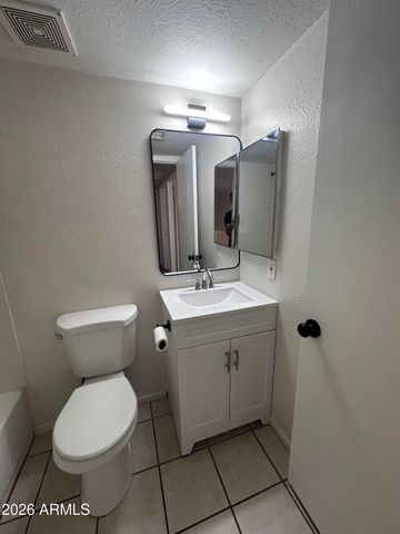 2690 N 43RD Avenue C, Phoenix, AZ 85009