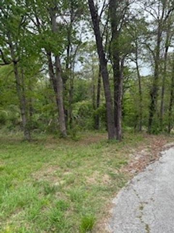 N Hilltop Circle, Rogers, AR 72756