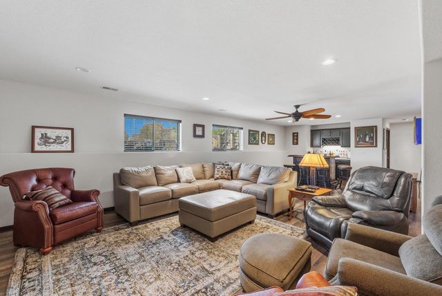 251 Indigo DRIVE, Port Washington, WI 53074