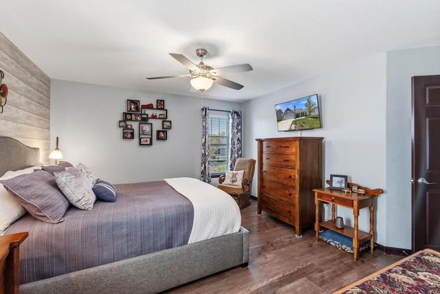251 Indigo DRIVE, Port Washington, WI 53074
