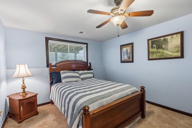 251 Indigo DRIVE, Port Washington, WI 53074