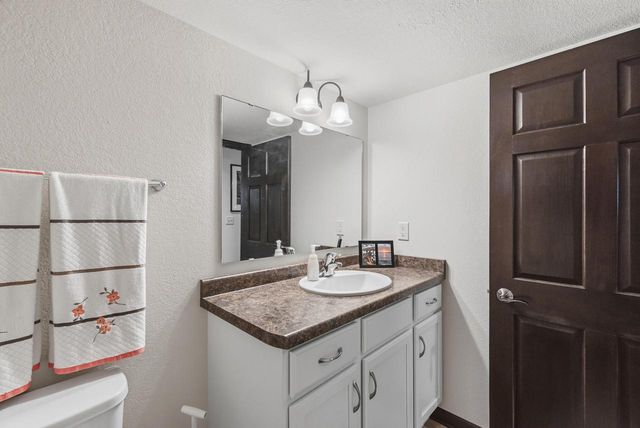251 Indigo DRIVE, Port Washington, WI 53074