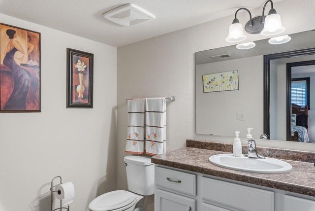 251 Indigo DRIVE, Port Washington, WI 53074