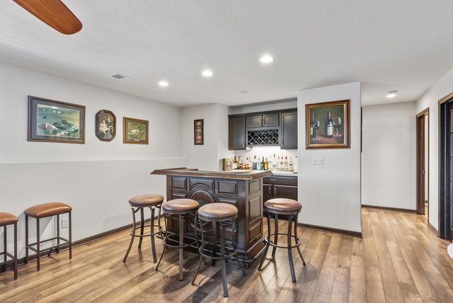 251 Indigo DRIVE, Port Washington, WI 53074