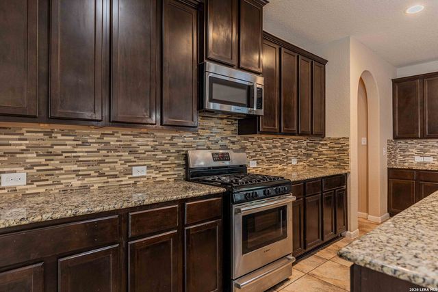 8730 POPPY HLS, Boerne, TX 78015