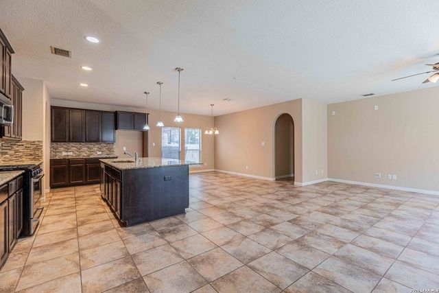 8730 POPPY HLS, Boerne, TX 78015