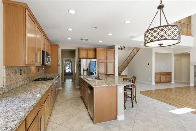 7025 Puetollano Drive, North Las Vegas, NV 89084