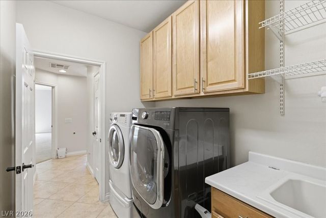 7025 Puetollano Drive, North Las Vegas, NV 89084