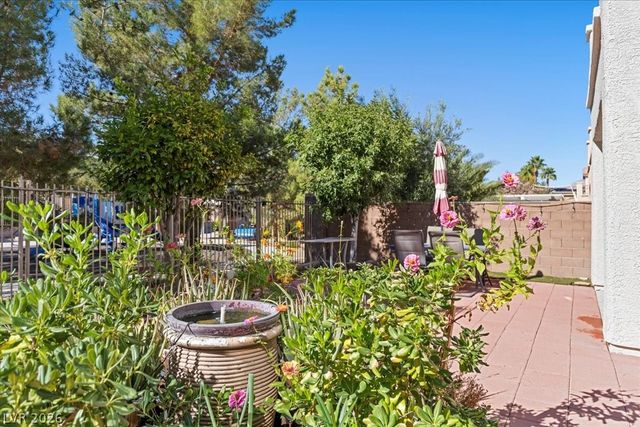 7025 Puetollano Drive, North Las Vegas, NV 89084