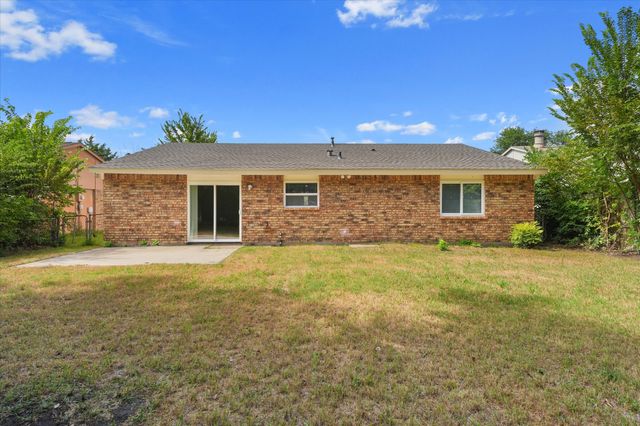 1317 California Trail, Grand Prairie, TX 75052