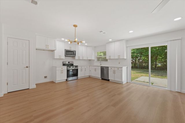 1317 California Trail, Grand Prairie, TX 75052
