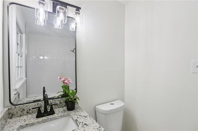 2436 Ovidia Circle, Atlanta, GA 30311