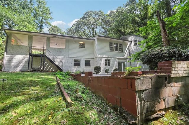 2436 Ovidia Circle, Atlanta, GA 30311