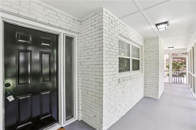 2436 Ovidia Circle, Atlanta, GA 30311