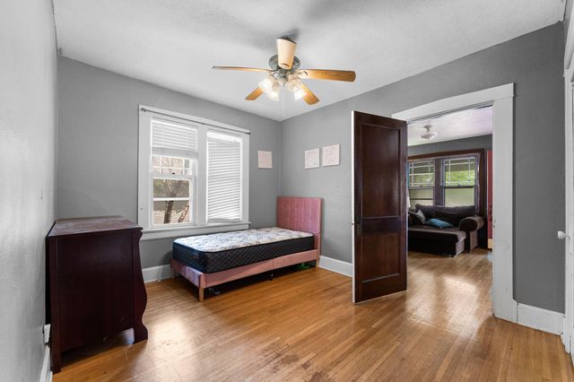 937 South Fremont Avenue, Springfield, MO 65804