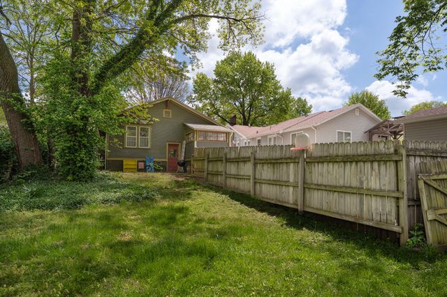 937 South Fremont Avenue, Springfield, MO 65804