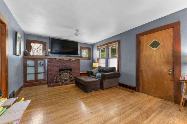 937 South Fremont Avenue, Springfield, MO 65804