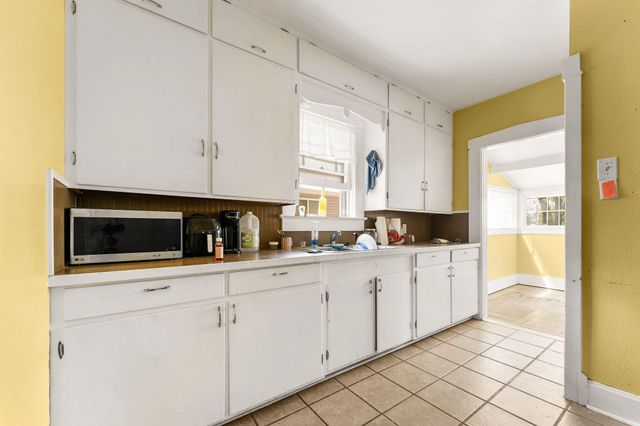 937 South Fremont Avenue, Springfield, MO 65804