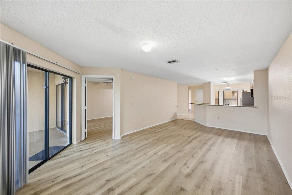 Image 17 of property listing at 7764 SUGAR BEND DRIVE 7764, Orlando, FL 32819