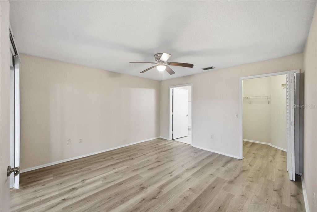 Image 19 of property listing at 7764 SUGAR BEND DRIVE 7764, Orlando, FL 32819