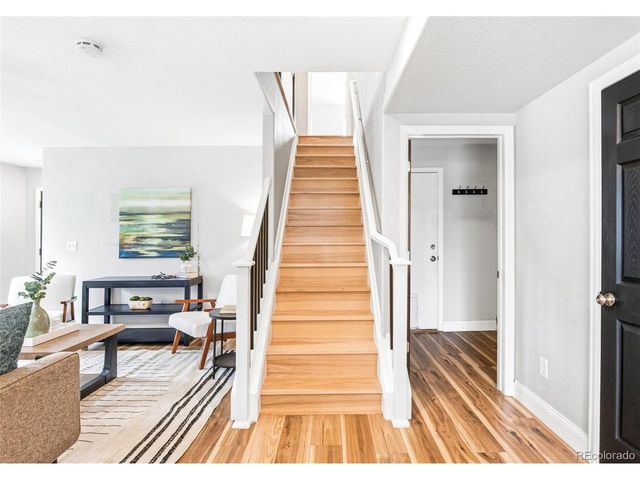 8144 S Memphis Way, Englewood, CO 80112