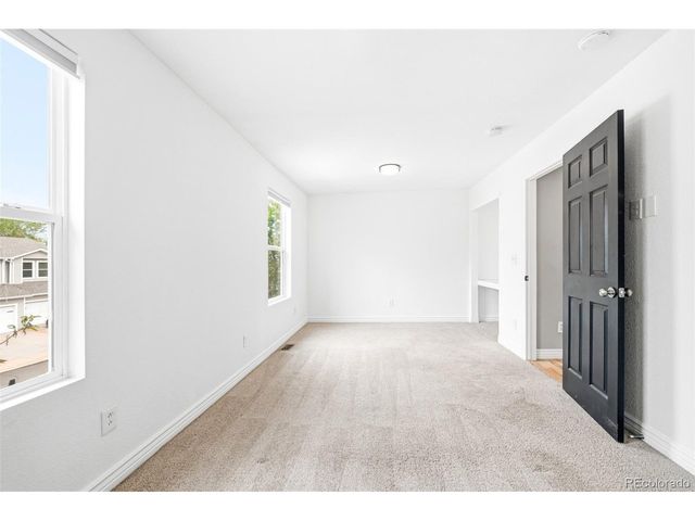 8144 S Memphis Way, Englewood, CO 80112