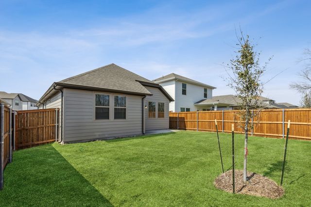 206 Greenbriar Drive, Princeton, TX 75071